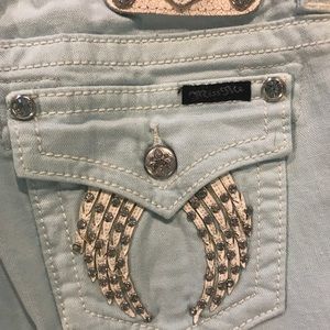 Baby blue miss me skinnies. Size 29